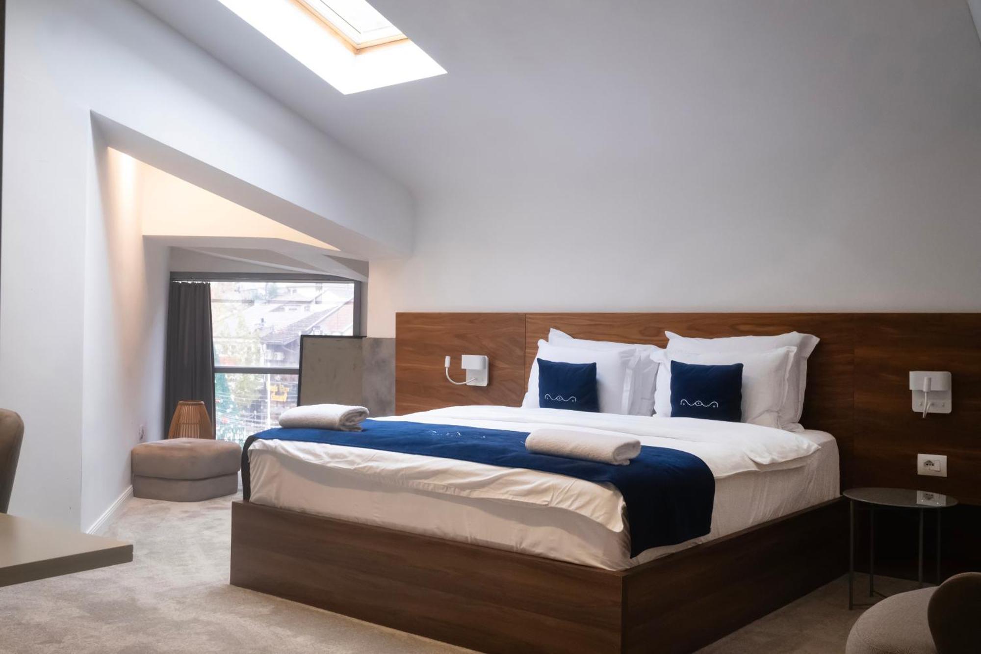 Nam Hotel Prizren Bilik gambar